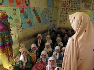 La escolarización es necesaria en esta zona norte de Pakistán. FOTO: Mondragon Unibertsitatea