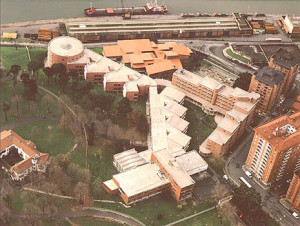 Facultad de Ciencias Económicas y Empresariales de la UPV/EHU. FOTO: ehu.es.